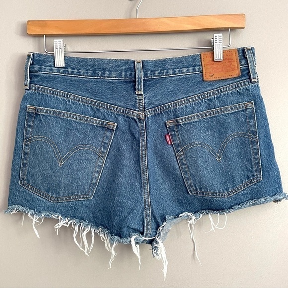 Levi’s 501 Button-fly High Rise Denim Jean Cutoff Shorts - 30" - Picture 9 of 11